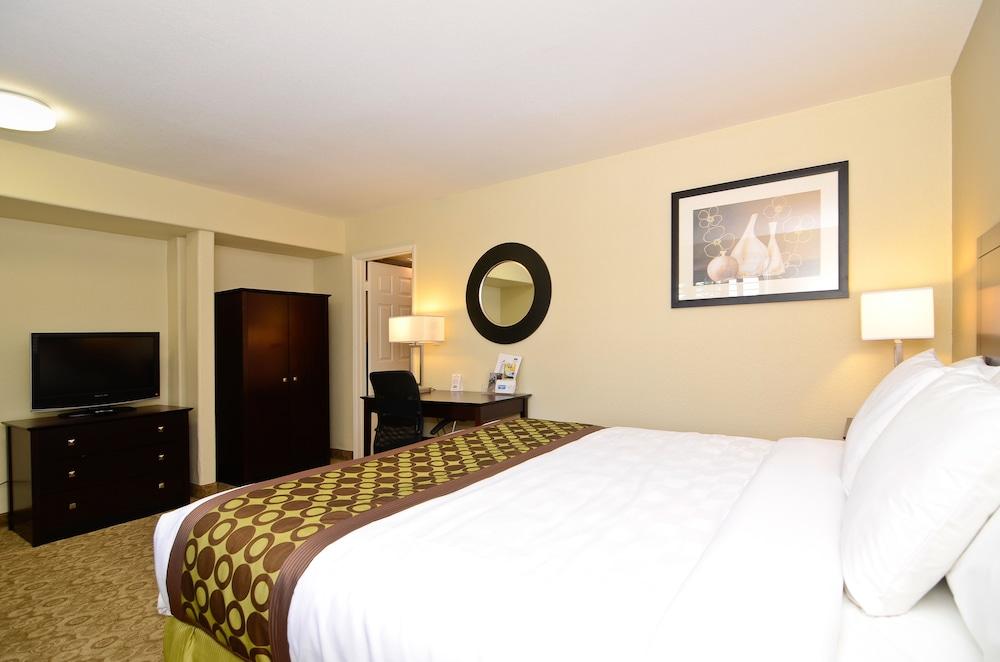 Rodeway Convention Center Inn 2*