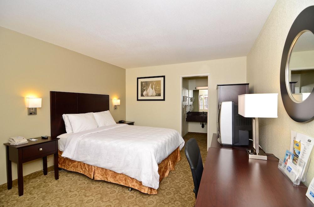 Rodeway Convention Center Inn 2*
