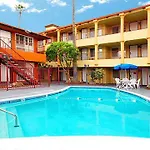 Rodeway Inn Convention Center 